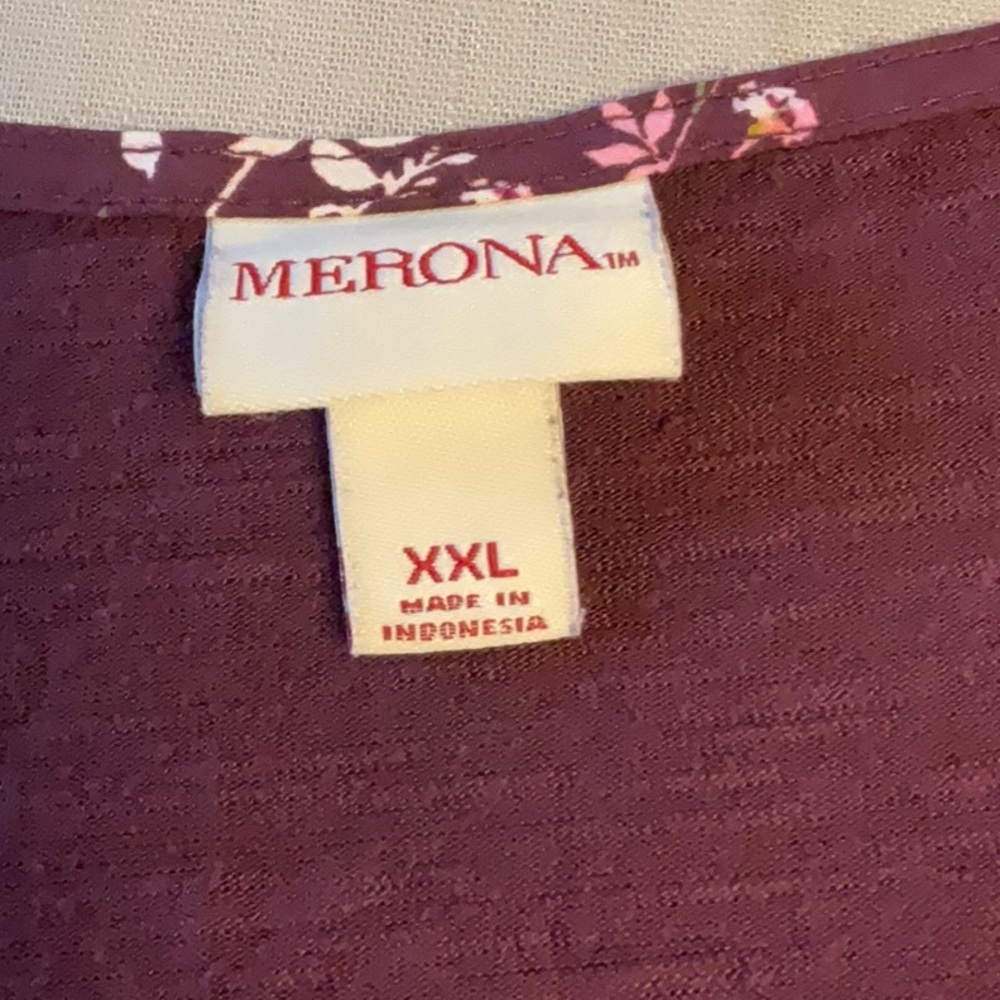 Merona Red Sleeveless Tank Top with V-Neckline - Picture 6 of 7